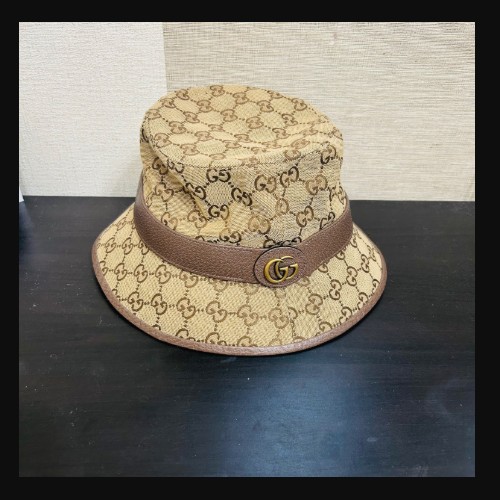 グッチバケットハット