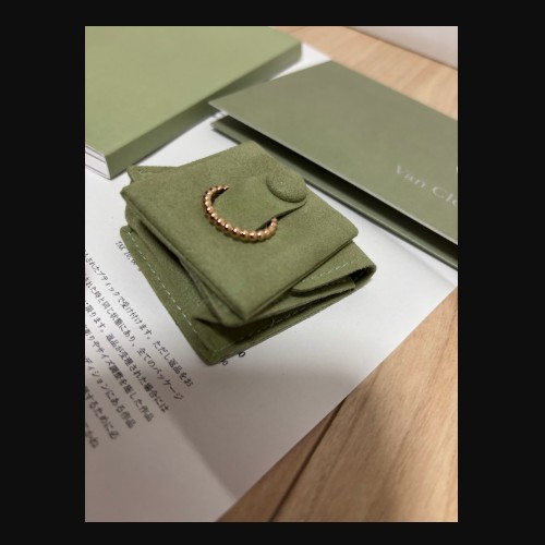 ヴァンクリーフアンドアーペルペルレリング