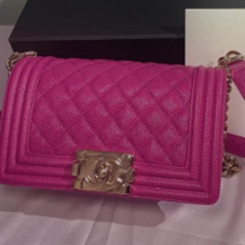 CHANELボーイシャネル マトラッセフューシャピンク/マゼンタ キャビアスキン