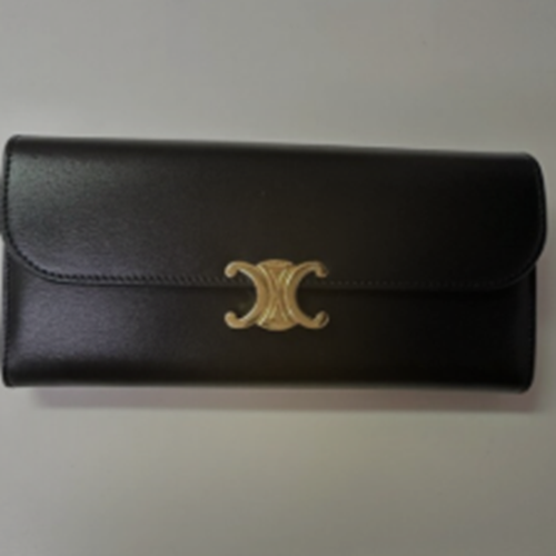 セリーヌ　トリオンフ　レザー　長財布　ブラック