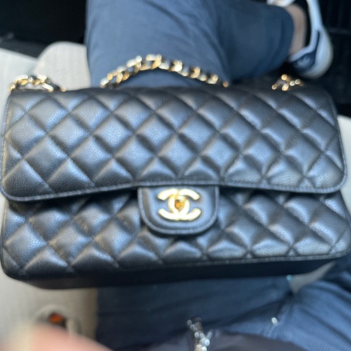 シャネル マトラッセ キャビアスキン