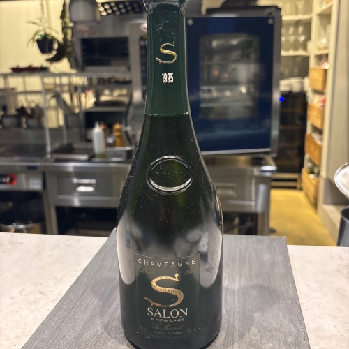 シャンパン サロン