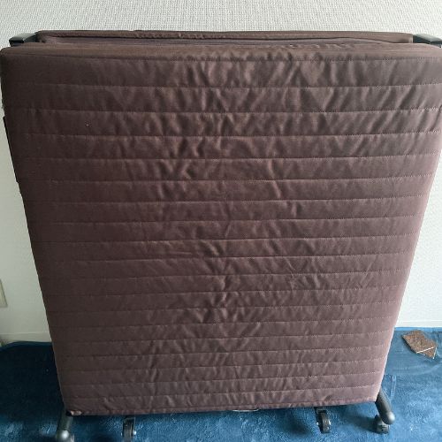 リクライニング折りたたみベッド