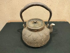 龍文堂 鉄瓶
