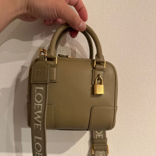 ロエベ アマソナ16