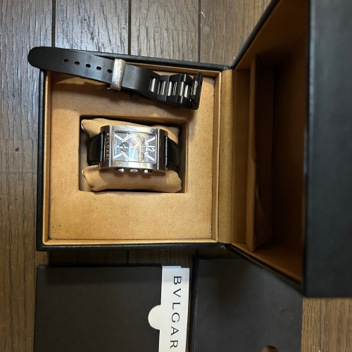 ブルガリ レッタンゴロクロノグラフ RTC49BSSD