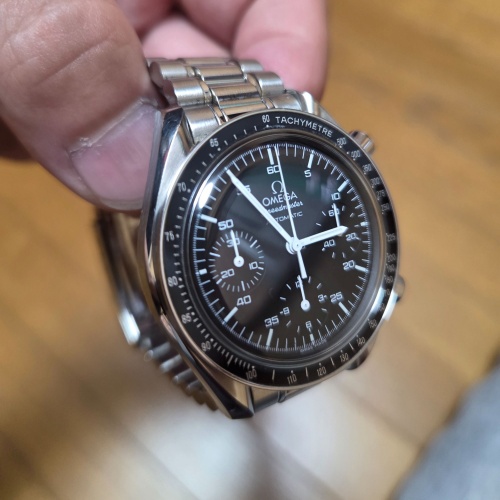 スピードマスターオートマチック