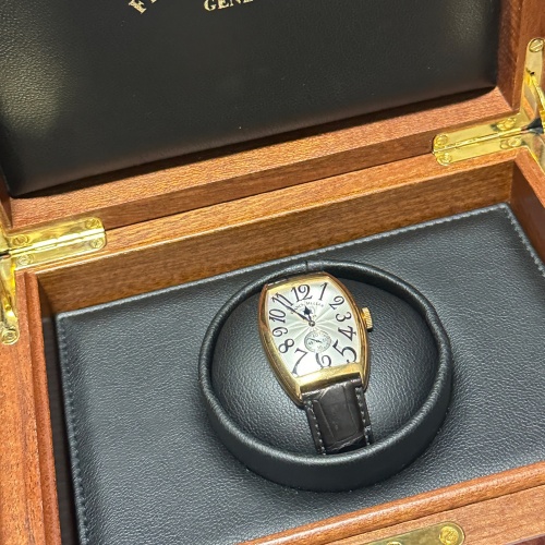 フランクミュラー トノーカーベックス イエローゴールド