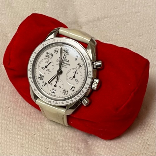 オメガ スピードマスター