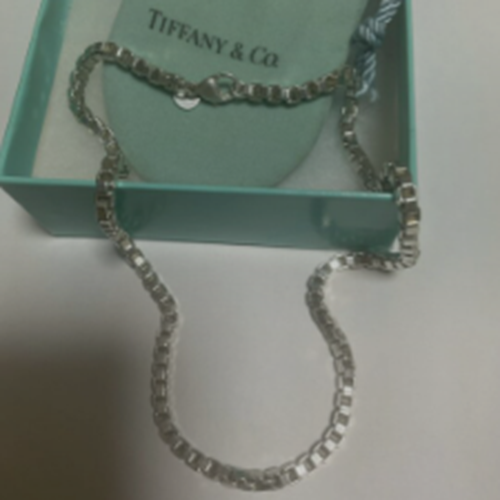 ティファニーベネチアネックレス