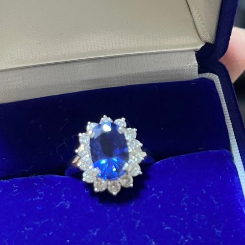 サファイアダイヤモンドリング