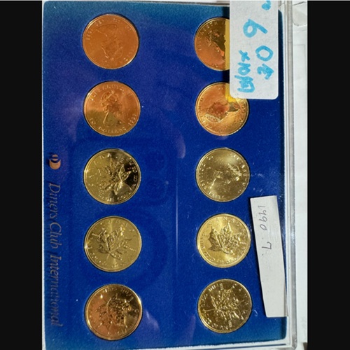 1988年製 メイプルリーフ金貨 1/4オンス（約7.77g）が10枚、ダイナー