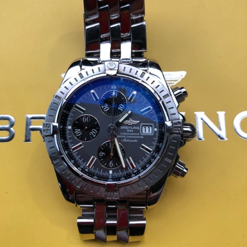 ブライトリングクロノマットエボリューション