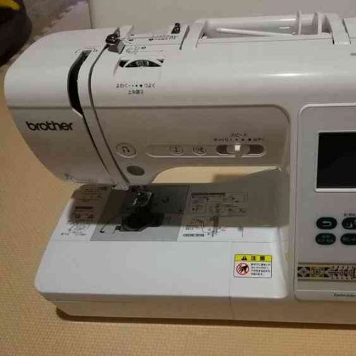 ブラザー刺繍ミシンEMM1901 parie