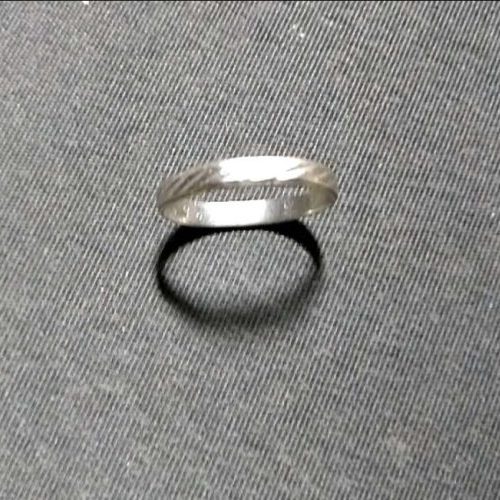 プラチナリングpt900の画像