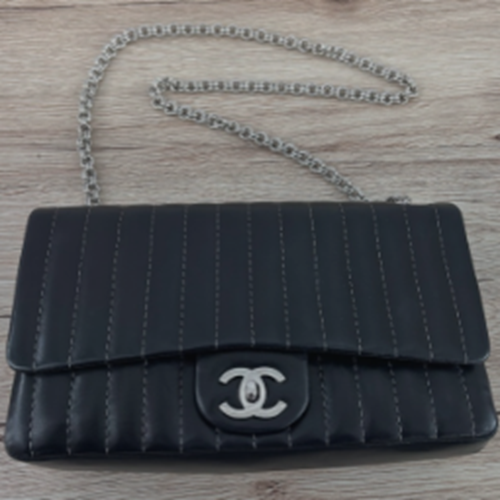 マドモアゼルチェーンショルダー