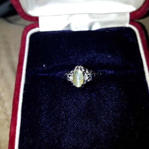 プラチナ キャッツアイ ダイヤ 指輪