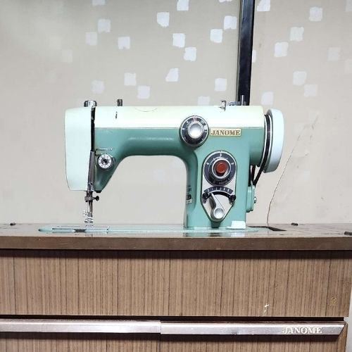 ジャノメミシン