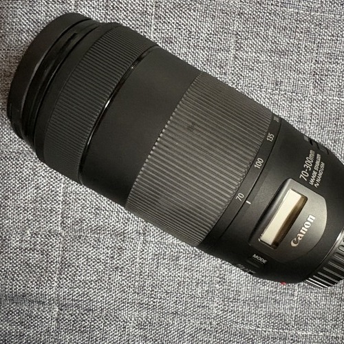 キヤノン　CANON カメラレンズ EF70-300mm F4-5.6 IS II USM ブラック
