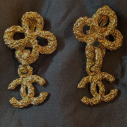 CHANELイヤリング