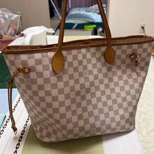 ダミエ　ネヴァーフル