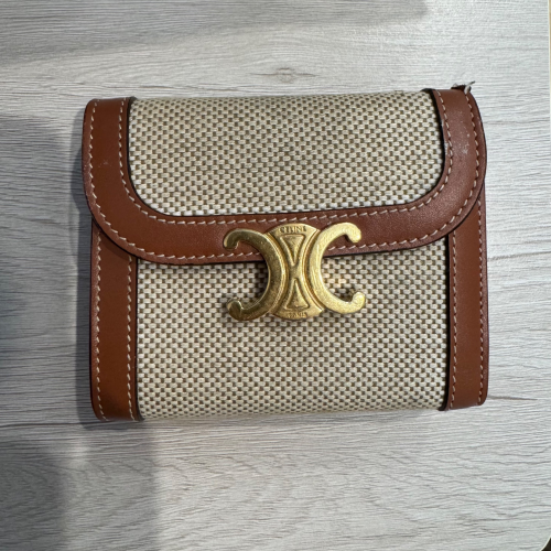 セリーヌ 財布 40,000円