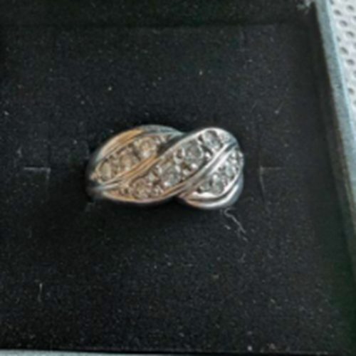 プラチナ　ダイヤ　リング