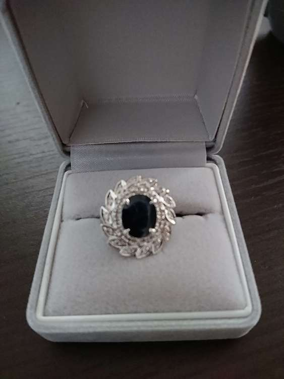 18金ホワイトゴールドサファイアダイヤリング