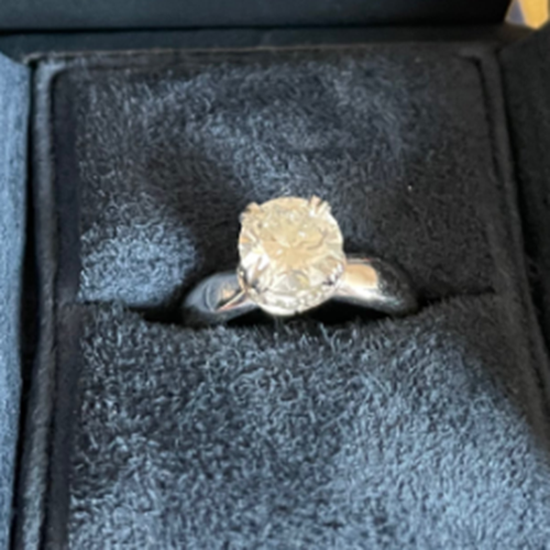 ハリーウィンストン　ダイヤリング