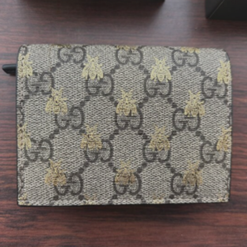 GGストリームビー　二つ折り財布