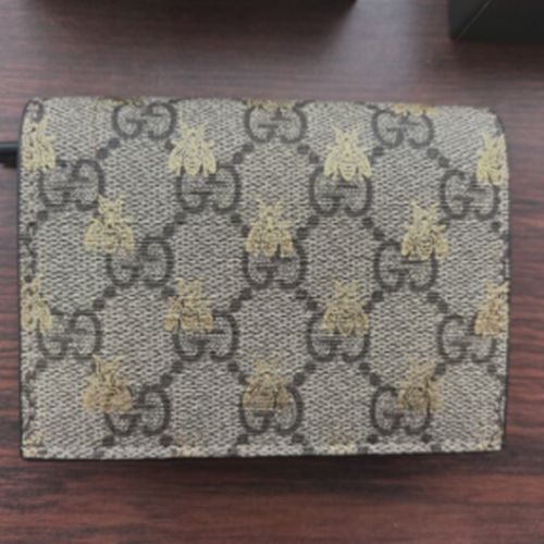 GGストリームビー 二つ折り財布