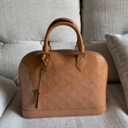 ヴェルニ　アルマ