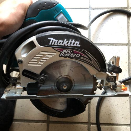 マキタ　内装丸ノコ　5241