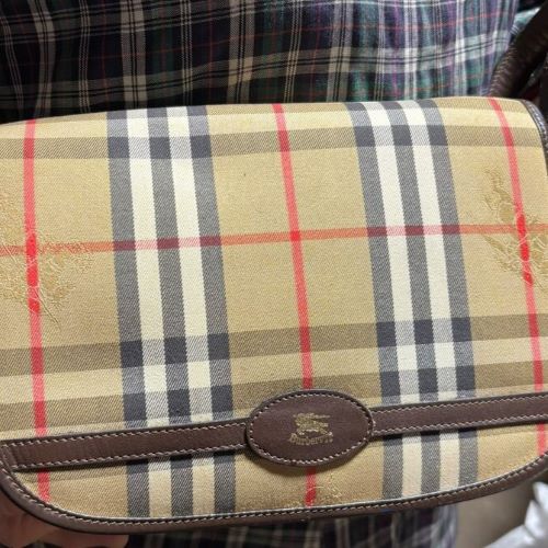 バーバリー ショルダーバッグ