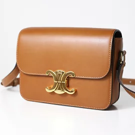 ショルダーバッグ