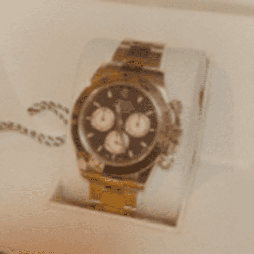 コスモグラフデイトナ126508 ブラック／シャンパンカラー