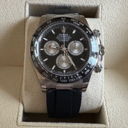 ロレックス デイトナ 126519l