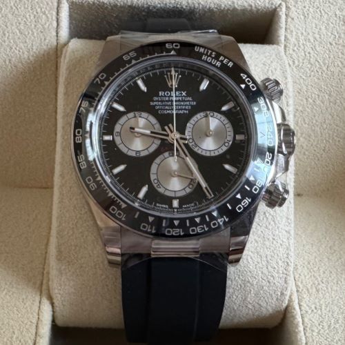 ロレックス デイトナ 126519l