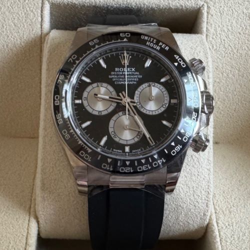 ロレックス デイトナ 126519l