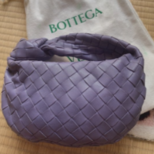 ミニ ザ ジョディ レザー ハンドバッグ