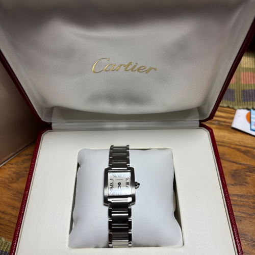 カルティエ タンク 800,000円