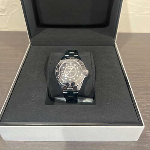 シャネル J12 キャリバー12.2、33M