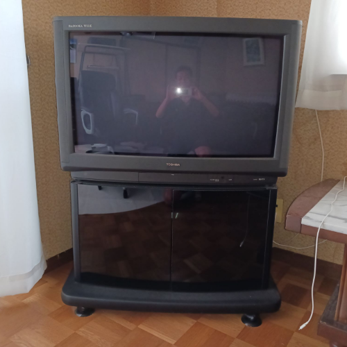 ブラウン管テレビ 東芝 BAZOOKA WIDE