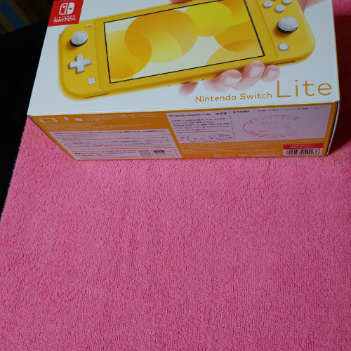 スイッチライト イエロー 15,000円