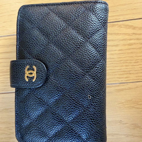 マトラッセキャビアスキン