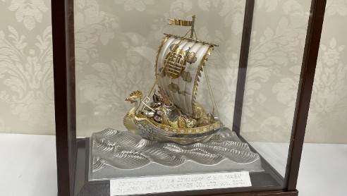 銀製置物 宝舟