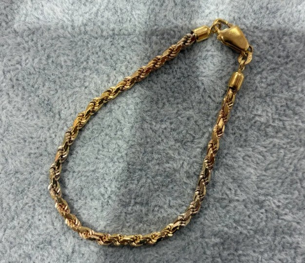 750（K18）ブレスレット