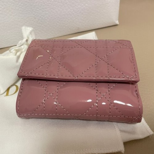 ディオール 三つ折り