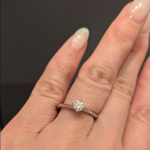 プラチナダイヤモンドリング