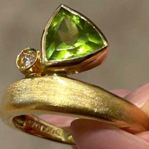 K18 ペリドットダイヤリング